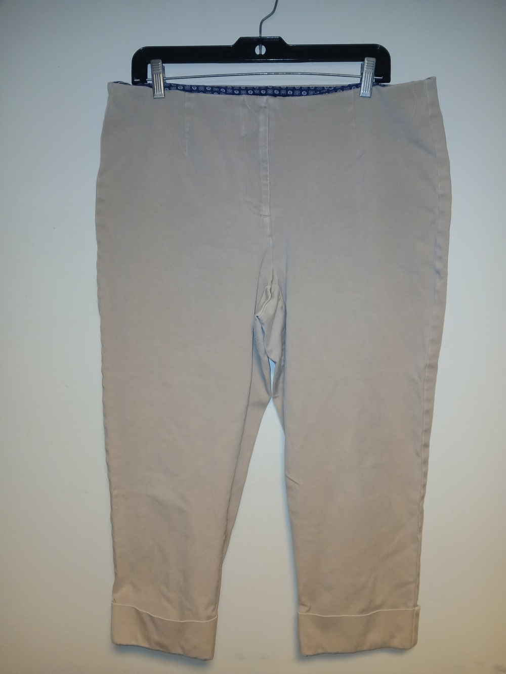 Lands' End Womans Khaki Pants with Navy Floral Trim